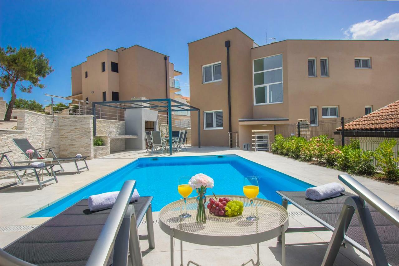 Villa Ilenia Муртер Екстер'єр фото
